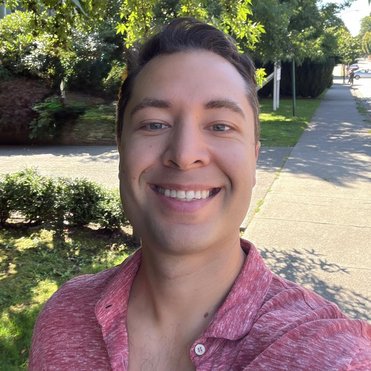 Maurice Van Veen Vazquez